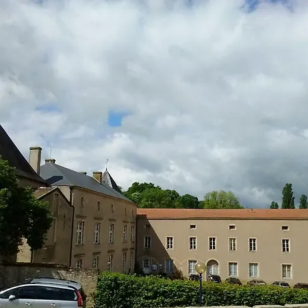 Le Grenier A Grain * Cherisey
